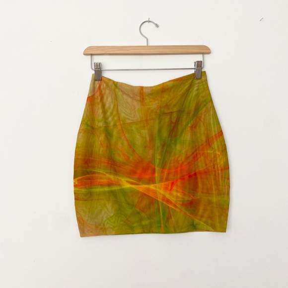 Farai London bodysuit mini skirt set - Picture 4 of 10